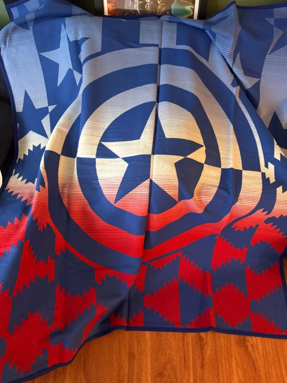 Special Edition!!!! The Pendleton Captain America Blanket # 620 of 1939!! - Picture 3 of 7